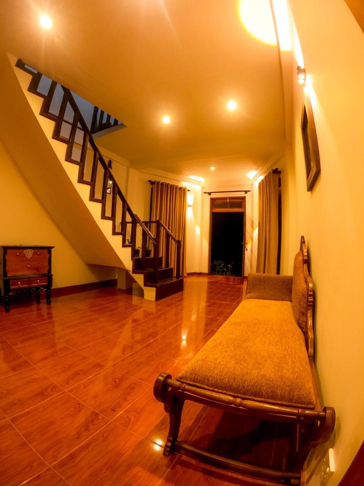 נוארה אליה Hotel Grand Sun Inn מראה חיצוני תמונה